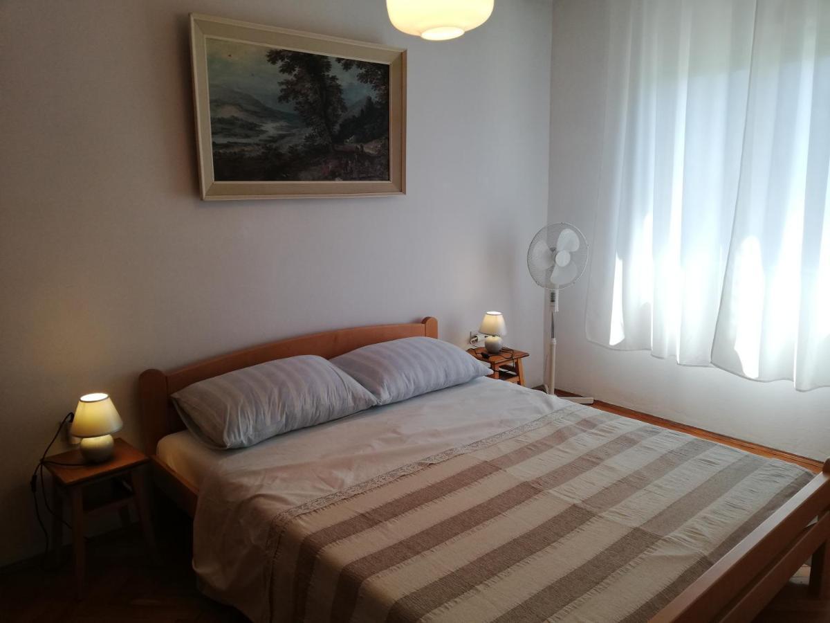 Edy Apartment Banjole Luaran gambar